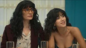 Çirkin Betty, Hikaye Devam Ediyor S02B01